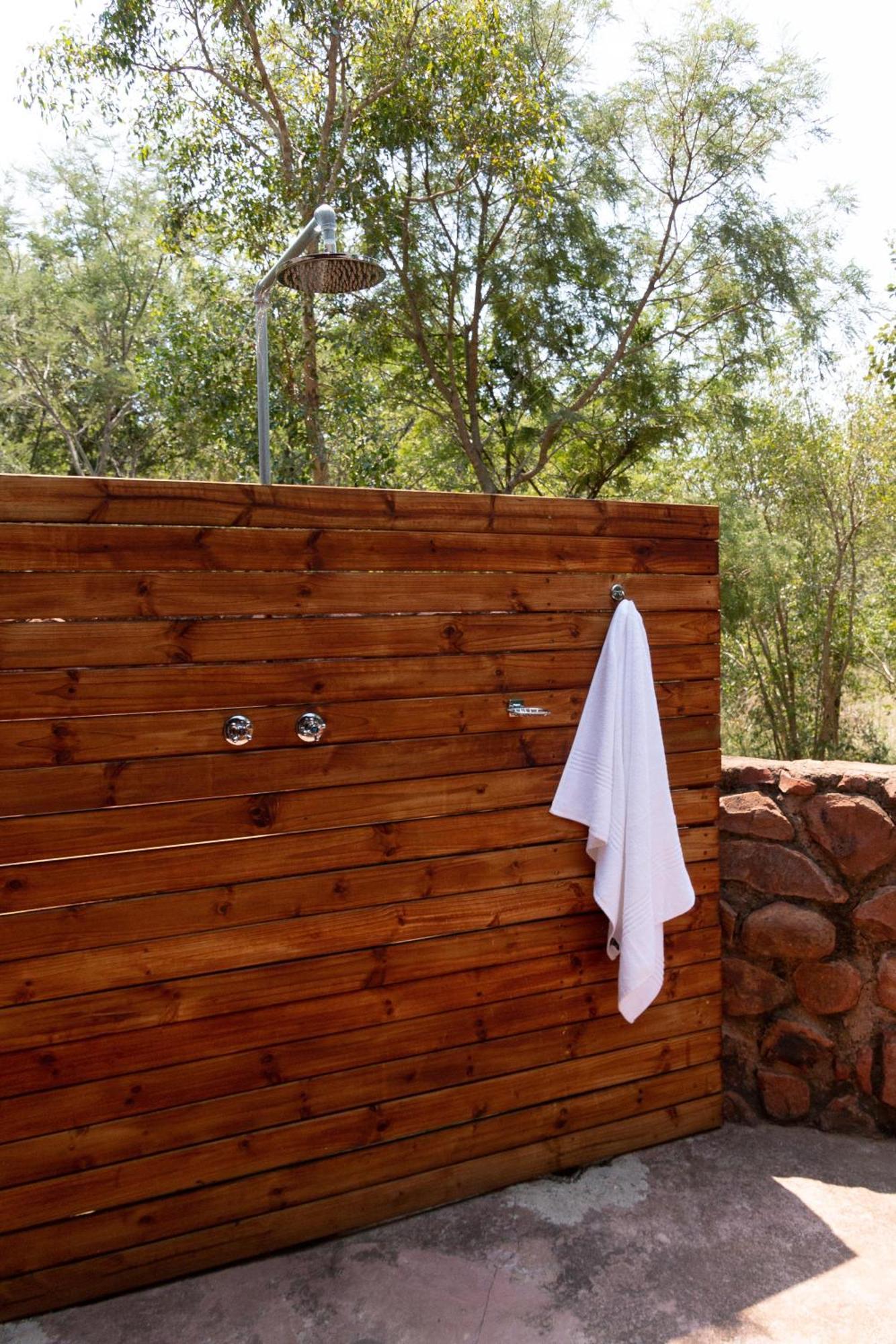 Mologa River Lodge Rust de Winter Екстер'єр фото