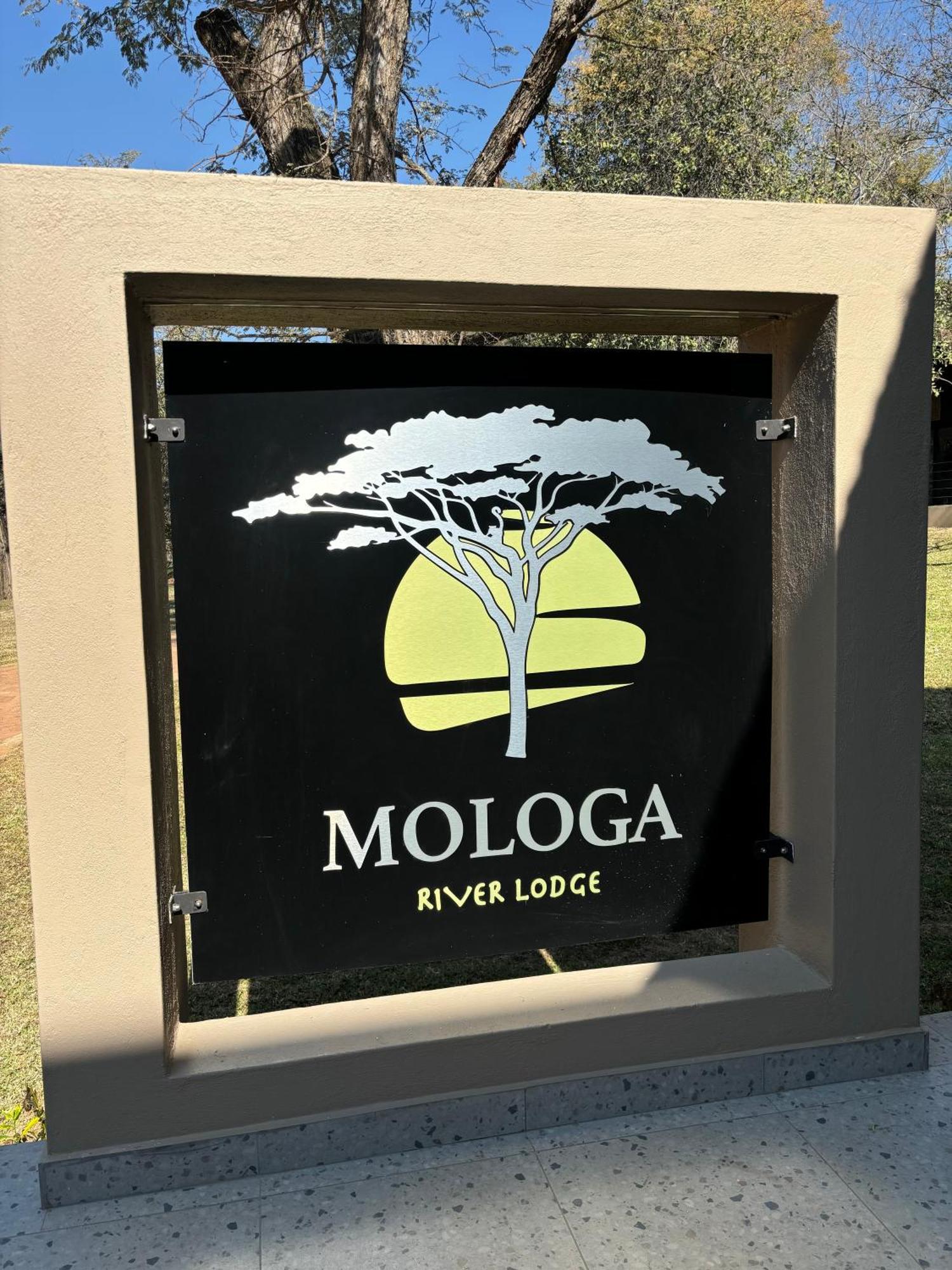 Mologa River Lodge Rust de Winter Екстер'єр фото