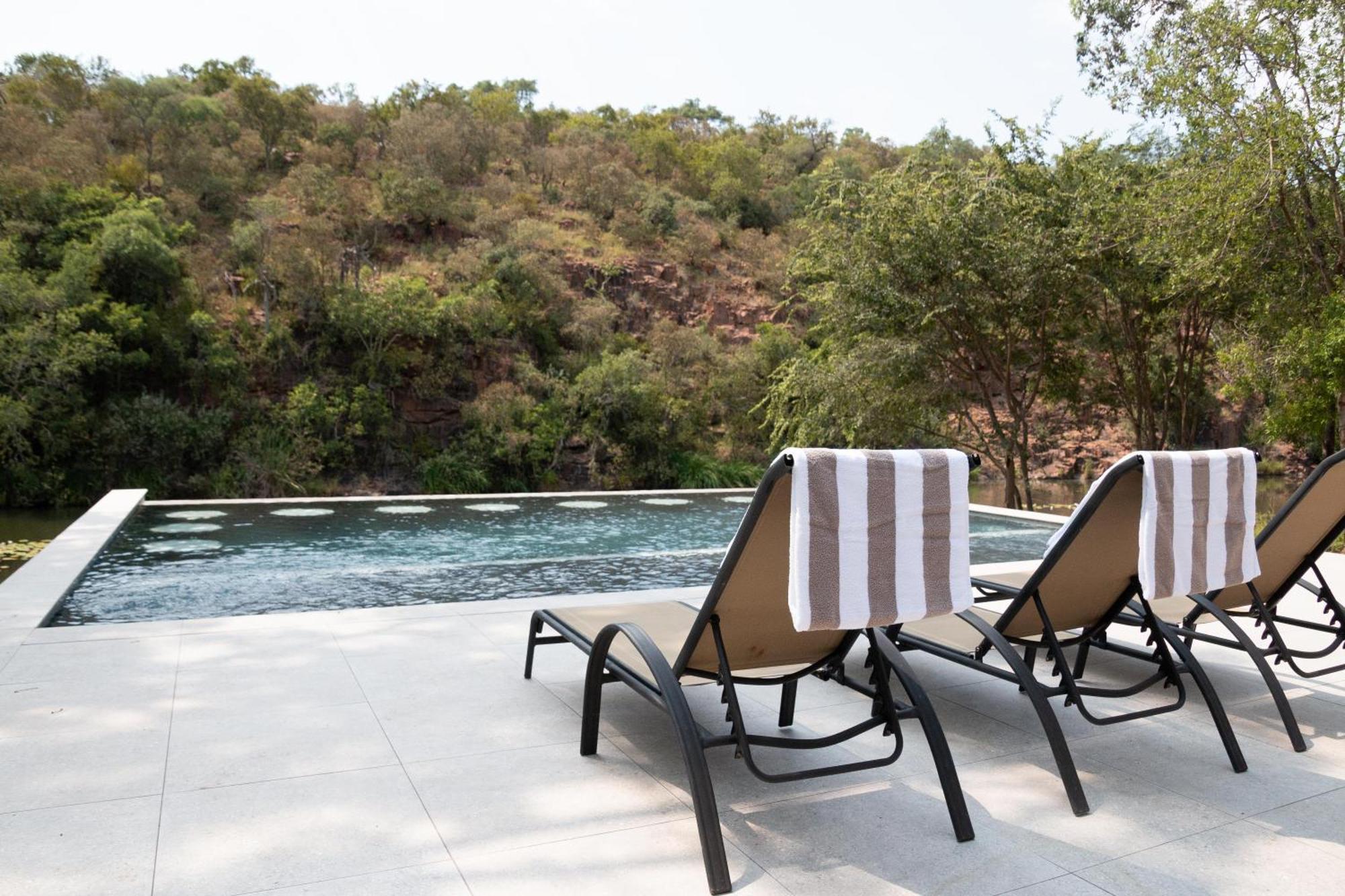 Mologa River Lodge Rust de Winter Екстер'єр фото